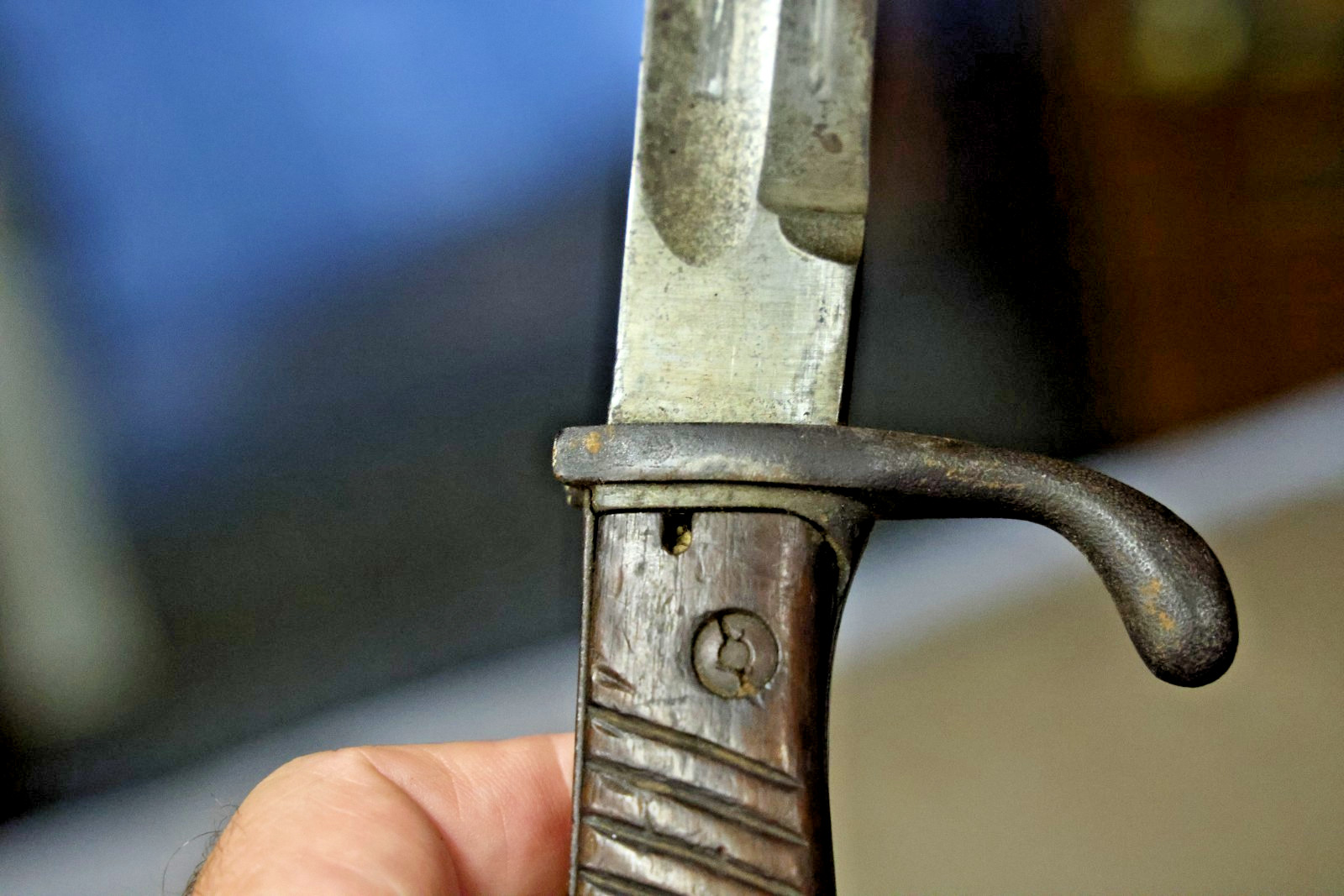 1916 WWI German Butcher Bayonet w/ Leather Scabbard