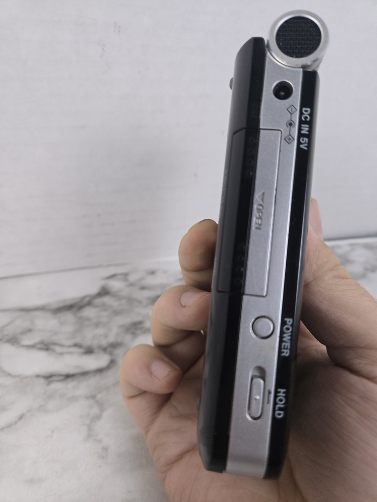 Tascam (DR-1) Portable Digital Recorder (READ) UNTESTED