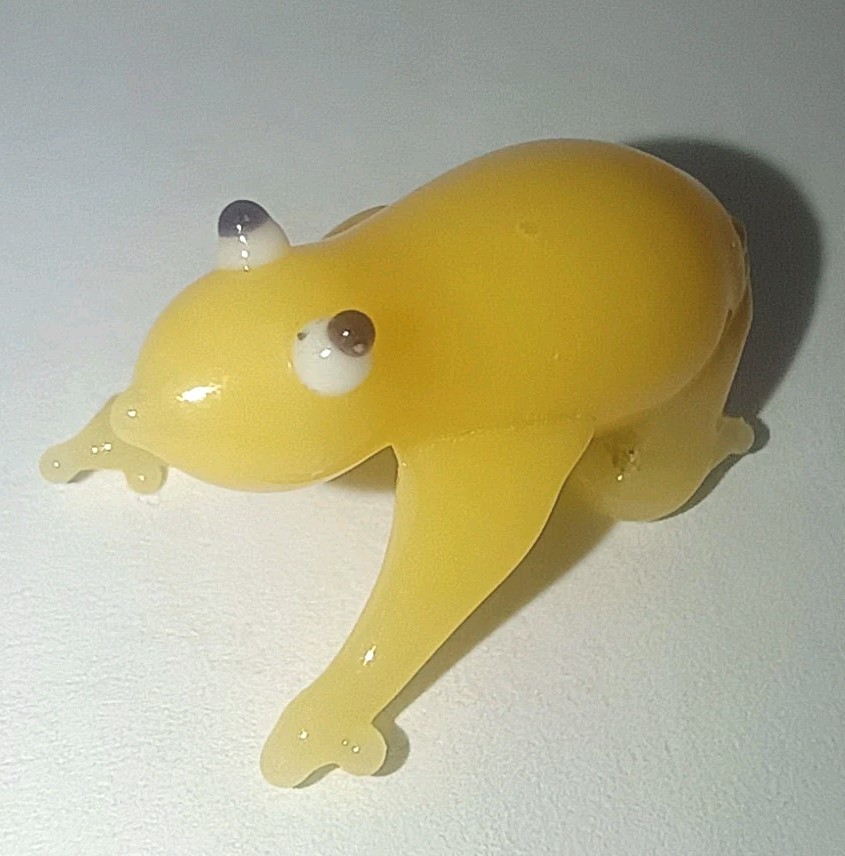 ½" TALL MINI Hand Blown Glass Frog