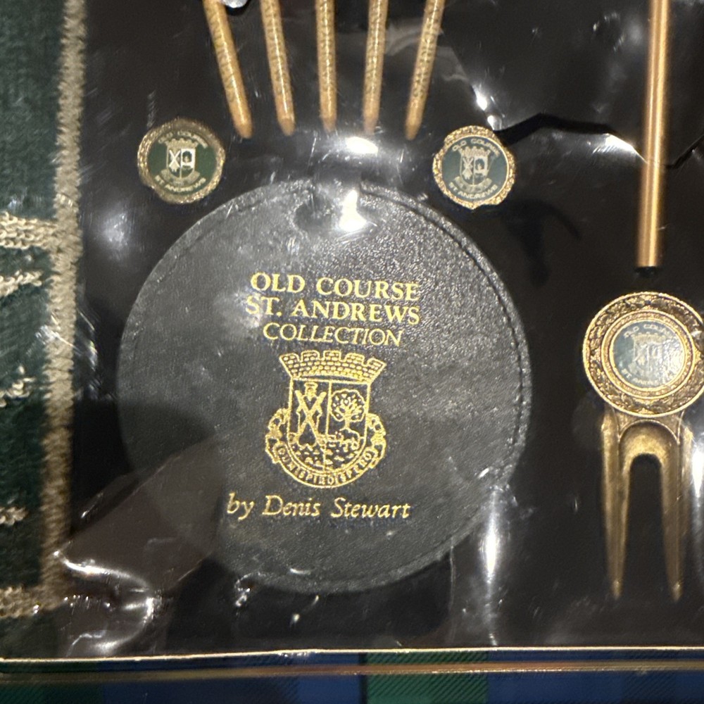 Classic Collection Old Course Saint Andrews Towell Tees Divut Tool Marker Set