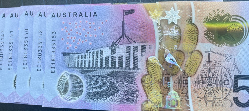 2018 $5 EI18 UNC Consecutive Five Dollar Banknote General Prefix EI 18
