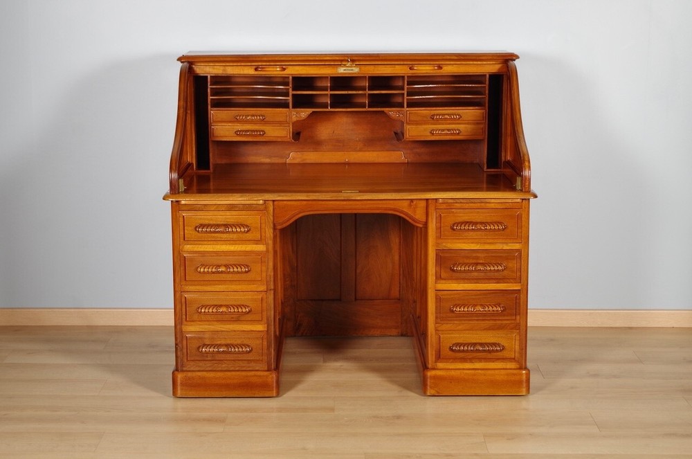 American office signed Pichon in Lyon
