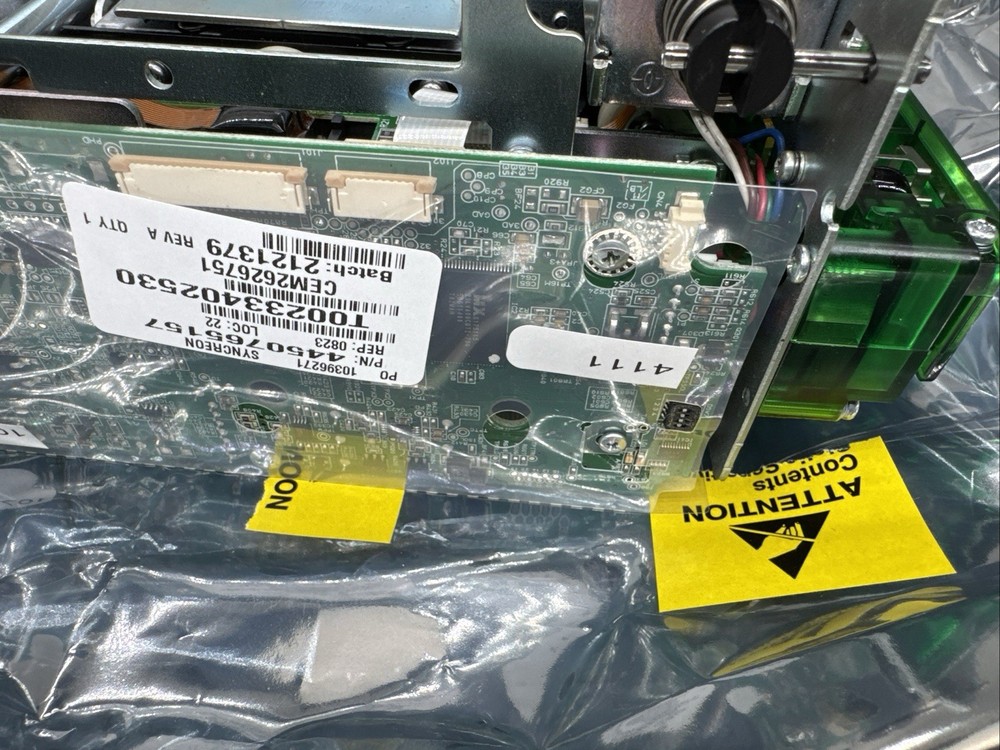 NCR Motorized Card Reader Track2 + w Std Shutter Model No 445-0765157A