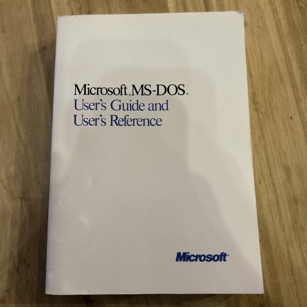 VINTAGE 1988 MICROSOFT MS-DOS USER'S GUIDE AND USER'S REFERENCE MANUAL NICE!