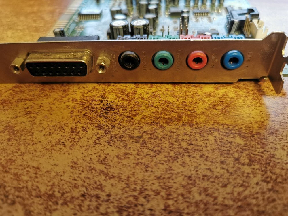 Vintage tested Creative AWE64 Value CT4520