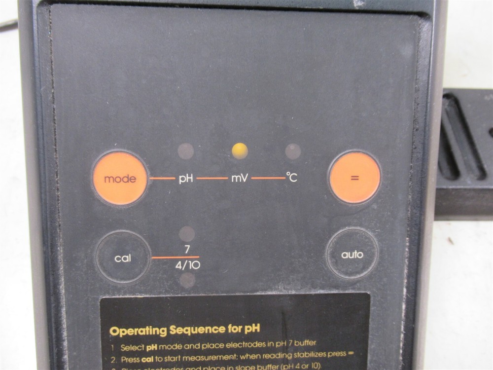 Corning pH Meter 140 Digital Laboratory Device