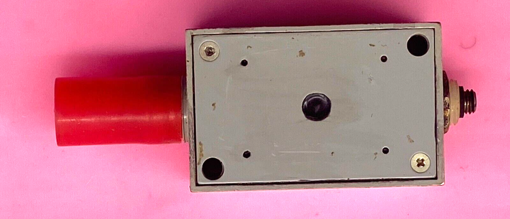 KISTLER 553B CHARGE AMPLIFIER
