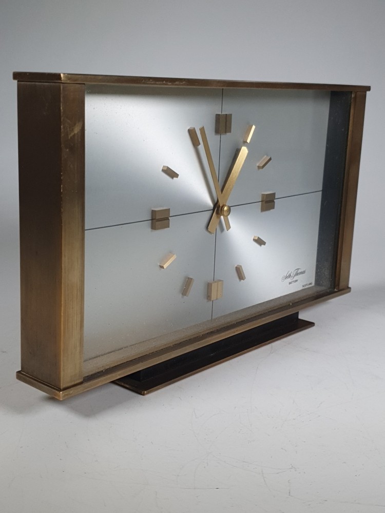 Seth Thomas quartz Brass mantel clock Collectable Heavy