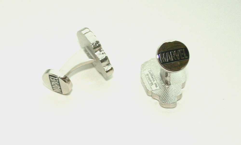Marvel Comics Classic Incredible Hulk Running Cufflinks New Gift Box