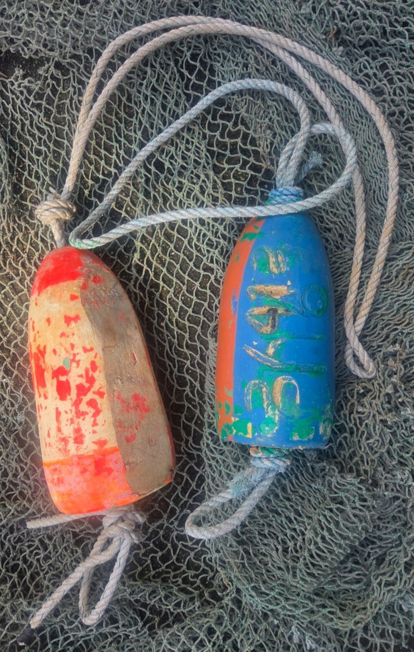 Two 2 Used Commercial Crabbing Buoys -Both w/ Rope -Nice Colors & Authentic Wear