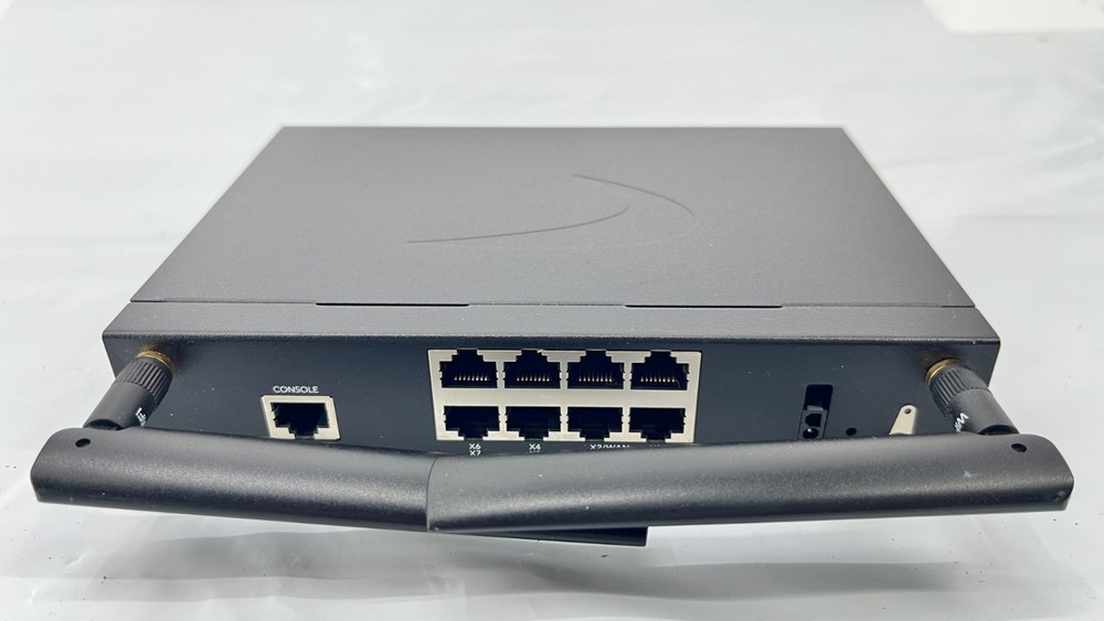 SonicWALL TZ370W APL57-101 Network Security Appliance Firewall