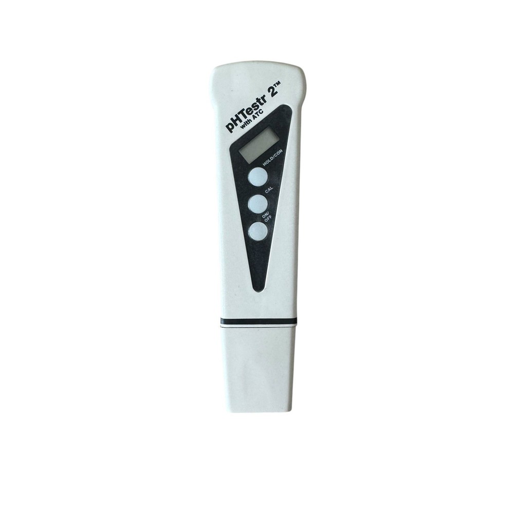 OAKTON pH TESTR 2 35624-20 MICROPROCESSOR BASED POCKET pH TESTER W/ ATC w/ Case