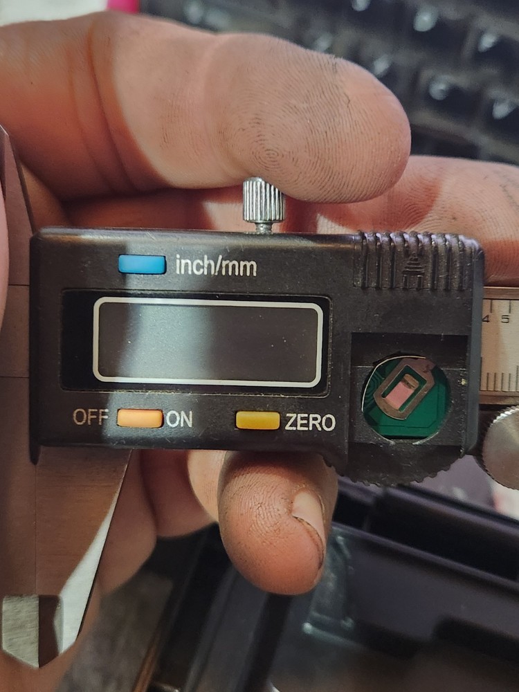 Cen-Tech 6”/ 150mm Digital Caliper with Hard Case