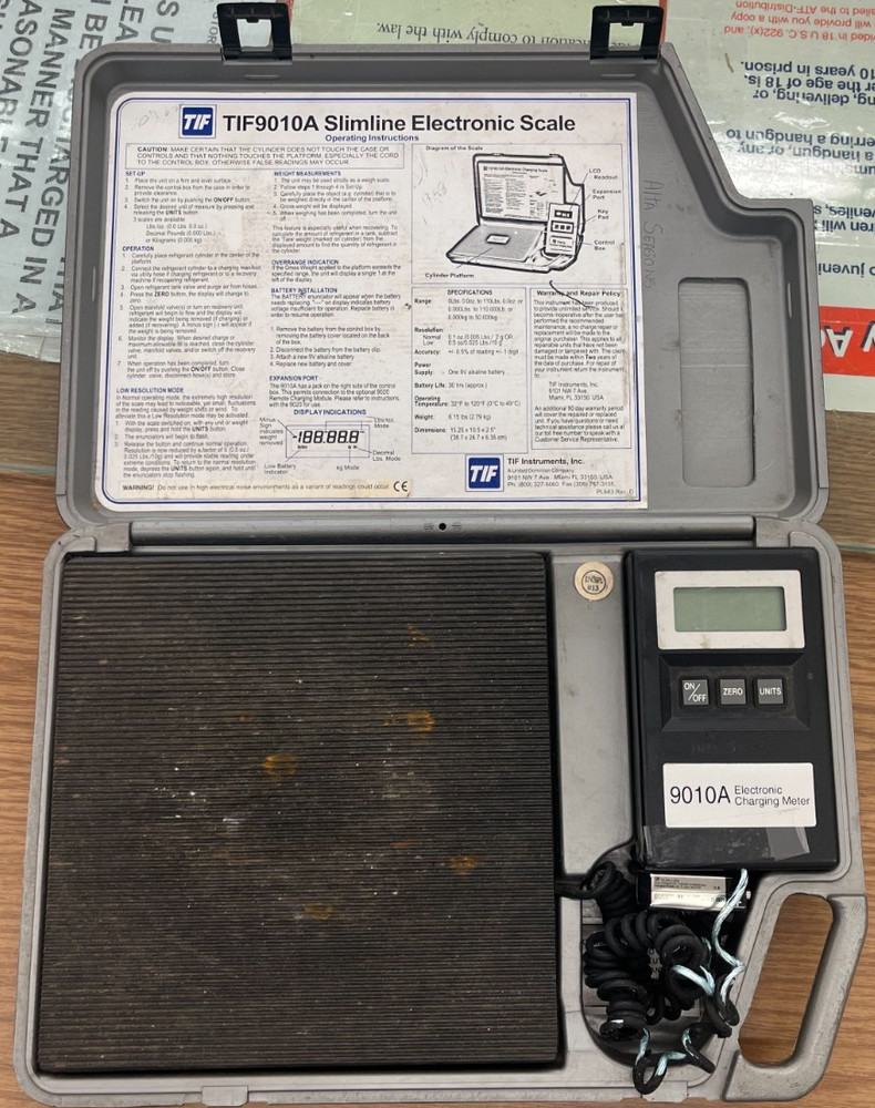 TIF 9010A Slimline Scale with gray carrying case