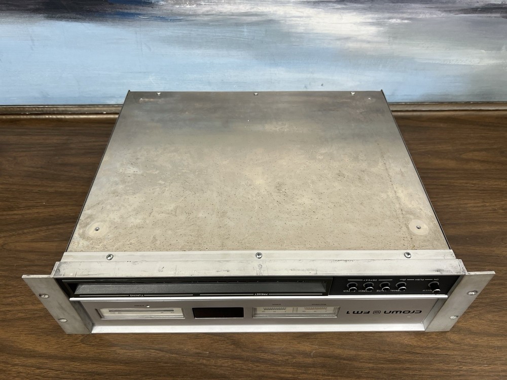 Crown FM1 Digital Tuner WORKING GREAT- TESTED