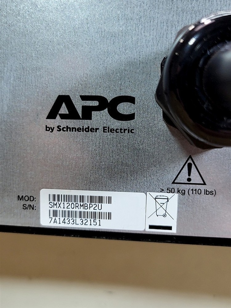 APC smx120rmbp2u UPS External Battery Enclosure SEE NOTES