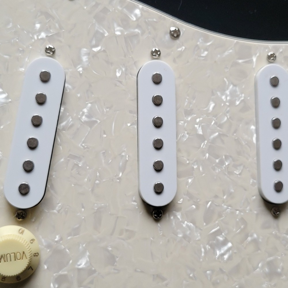 Fender Squier SE Series Stratocaster BODY Loaded Full Thickness