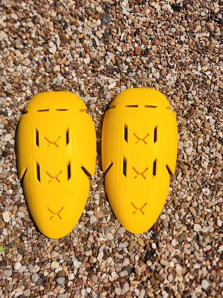 Forcefield Body Armor Level 2 Knee Pad