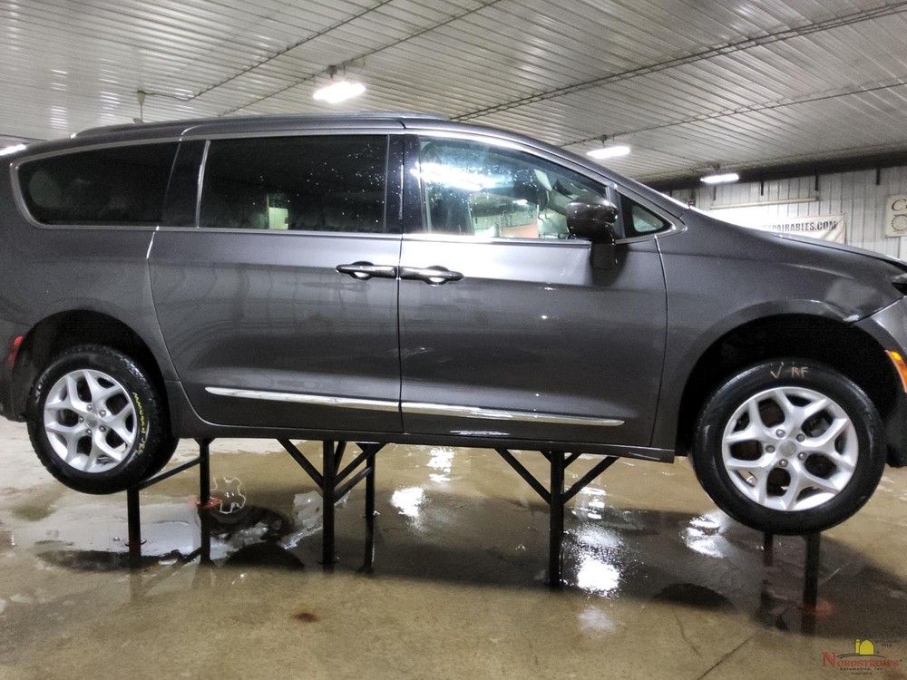 2017 Chrysler Pacifica Transmission Control Module Computer