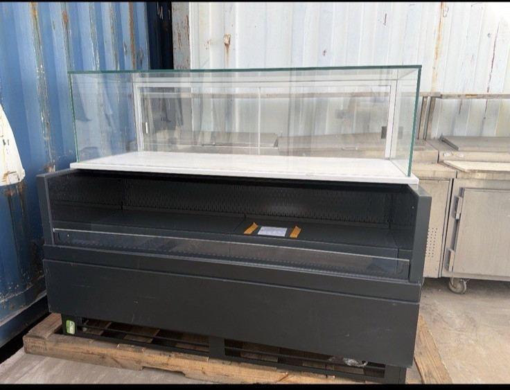 Structural Concepts SBZ6652DR – Self-Service Refrigerated Display Case