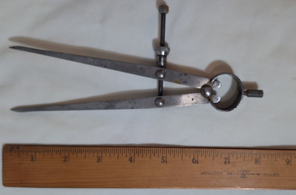 Great Neck 9 inch spring divider.  Split speed nut. Preowned.  Good condition