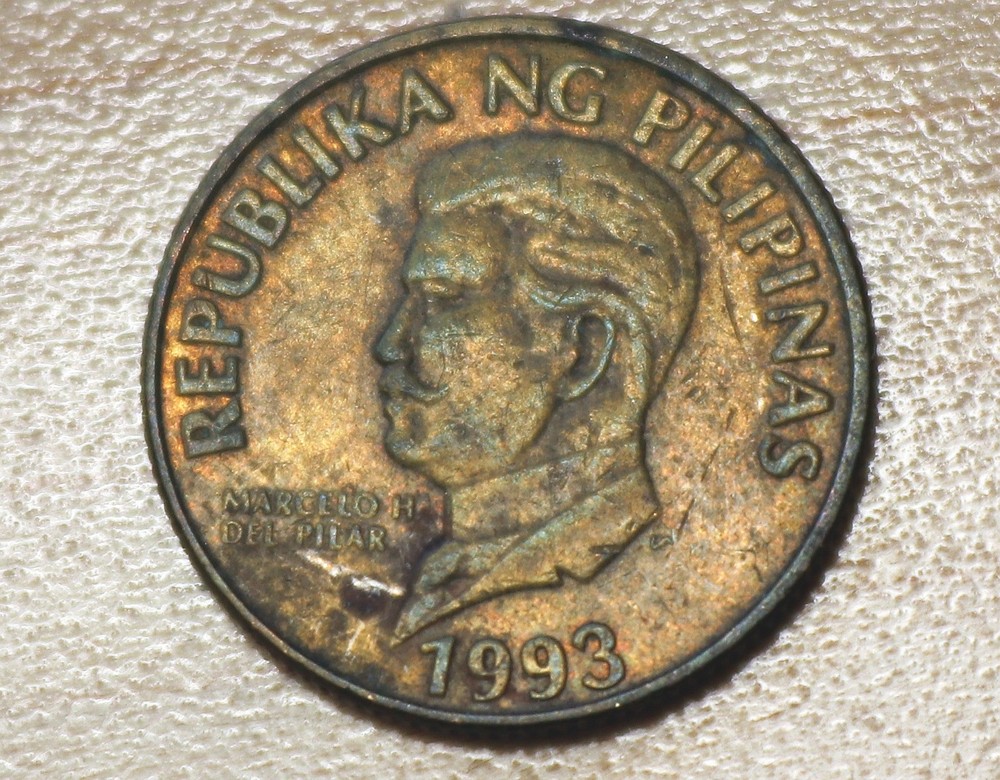 1993 Philippines 50 Sentimos Monkey-eating Eagle
