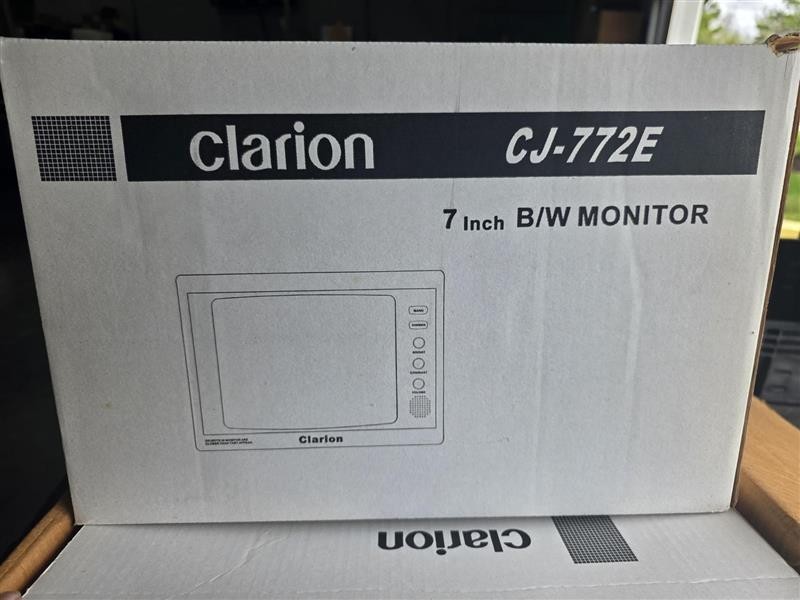 Clarion CJ-772E
