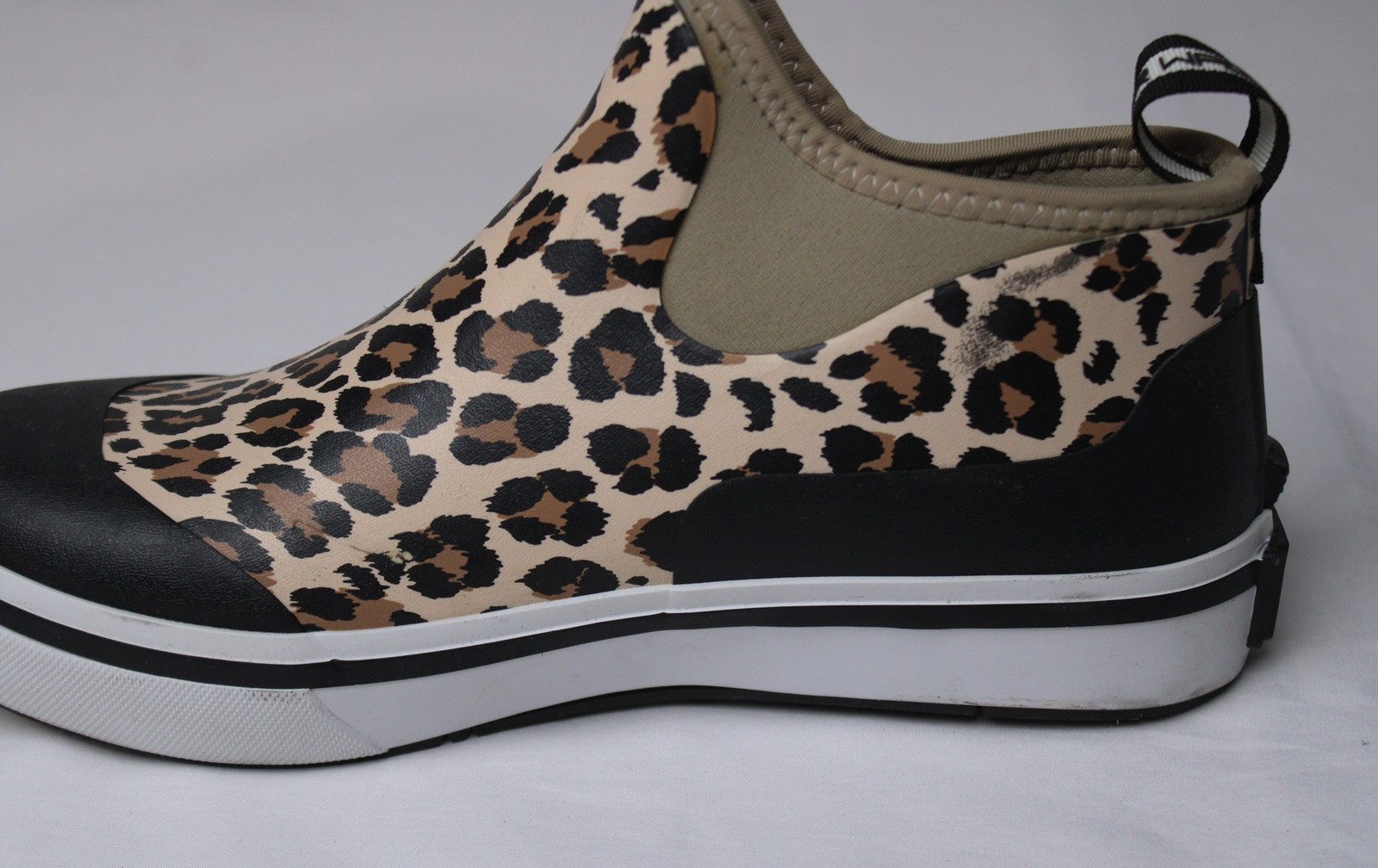 Gator Waders TM8 Women's High-Top Camp Boots Leopard/Black Size 10