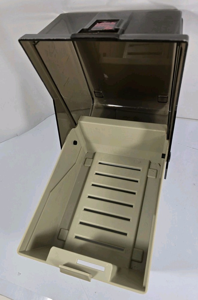 Vintage 5.25" Floppy Disk Storage Case Flip-Up Disk File 5