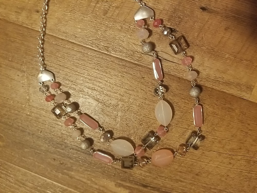20" Silvertone Pink& Clear Bead Necklace
