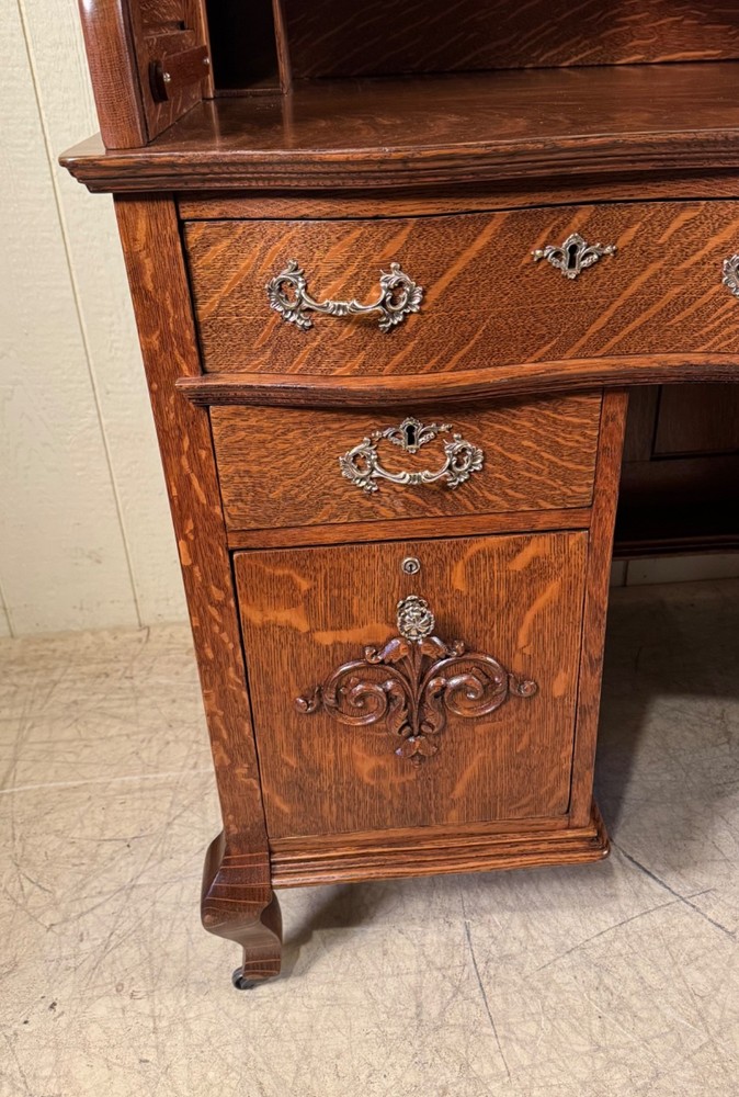 Antique Oak Macey's Roll Top Desk