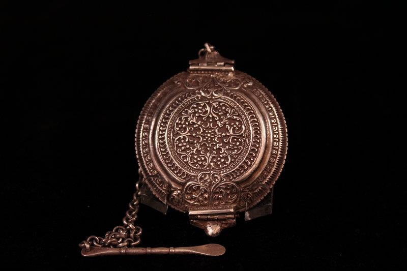 Antique Silver Snuff Box,Ear 19th c.