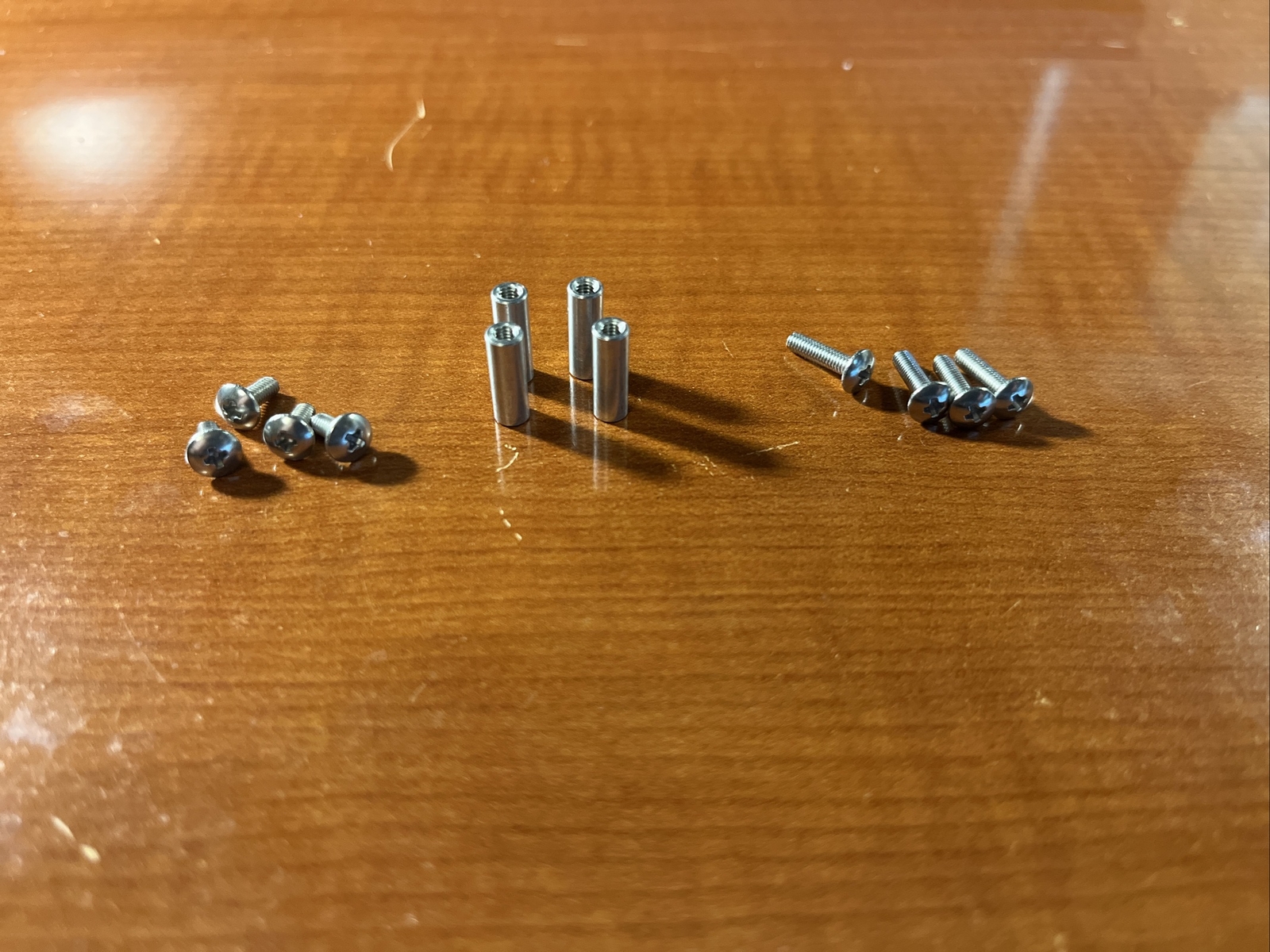 D104 Lollipop Mic Mushroom Head Screws and Spacers