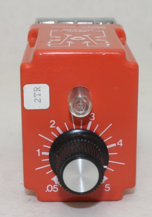 NCC A1K-5-461 Solid State Timer with IDEC SR2P-06 Base