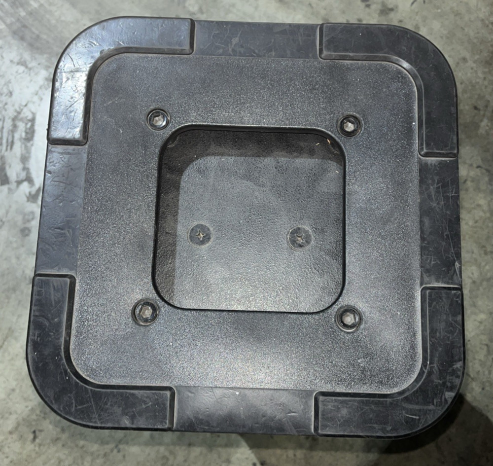 LINE 6 STAGESOURCE L3T SPEAKER