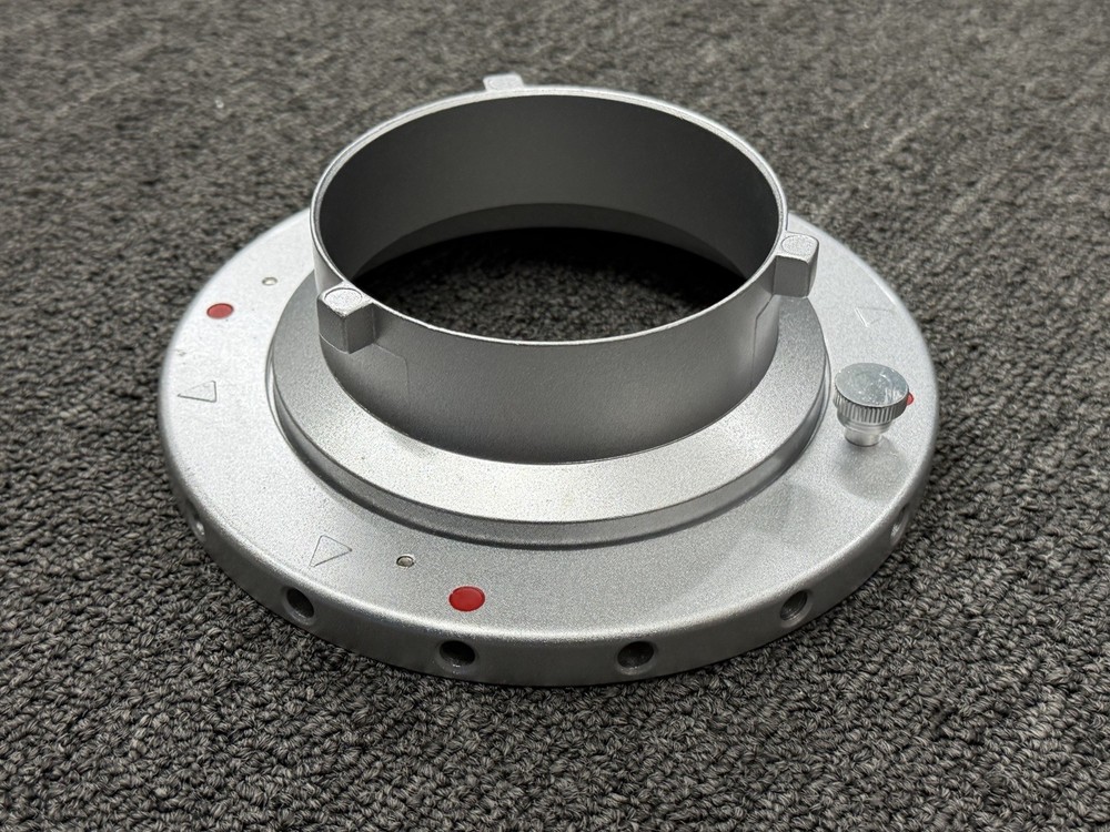 Aputure Light Dome SE Softbox - 16-Sided modifier with a 33.5" Diameter