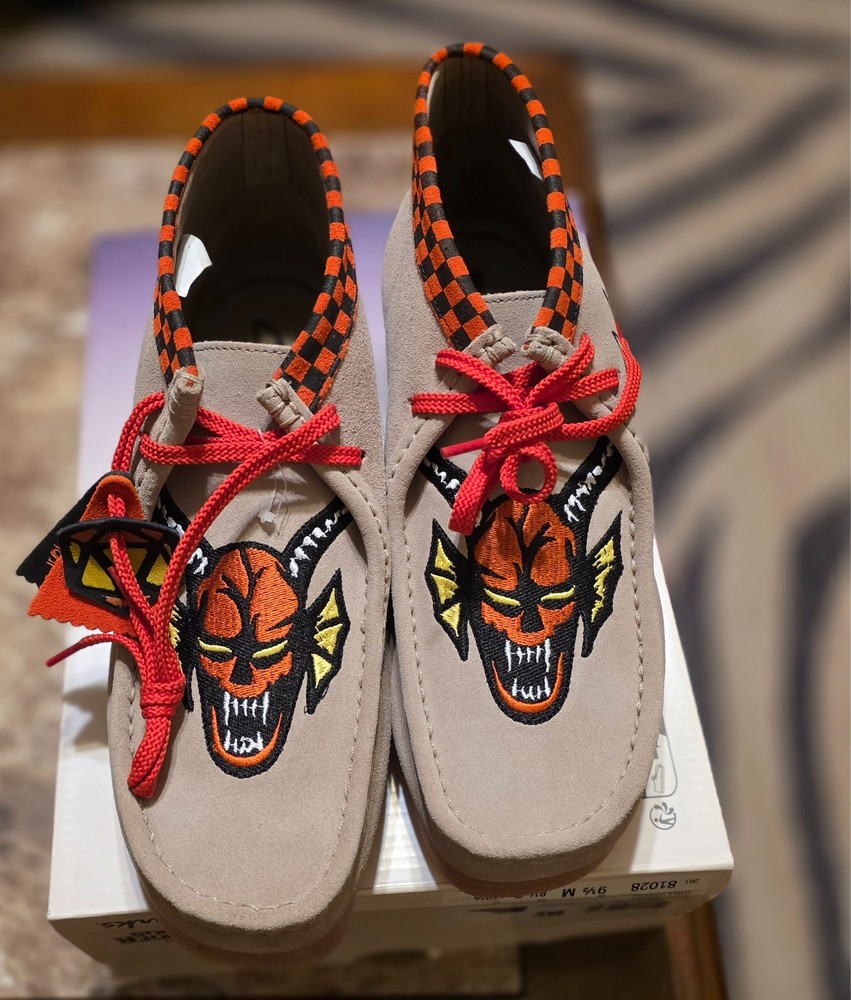 Clarks x Stranger Things Wallabee Evo chukka boot