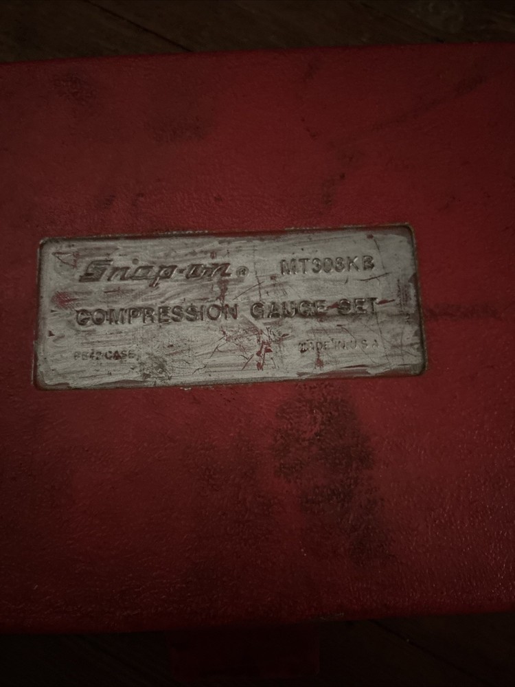 Snap-on MT307KB Compression Tester Kit Missing One Piece