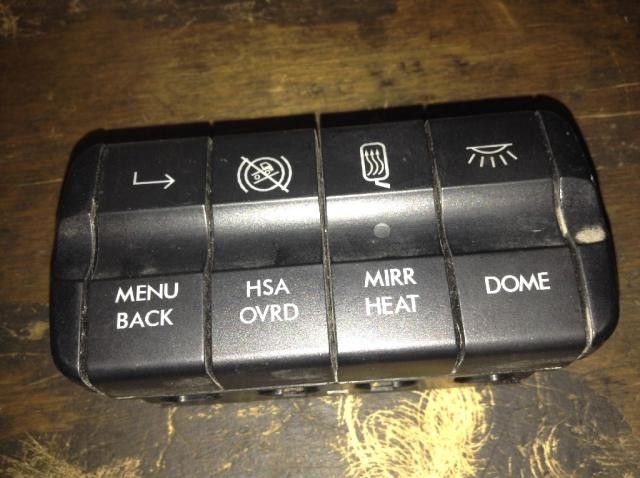 2008-2021 Freightliner CASCADIA SWITCH Dash Panel - Used