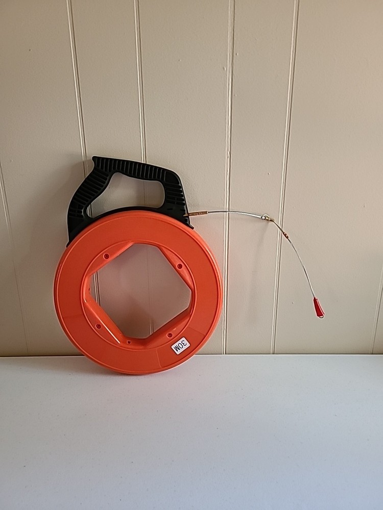 Fiberglass Fish Tape In Plastic Case Wire Pulling Tool, 30M, 100ft, Orange New**