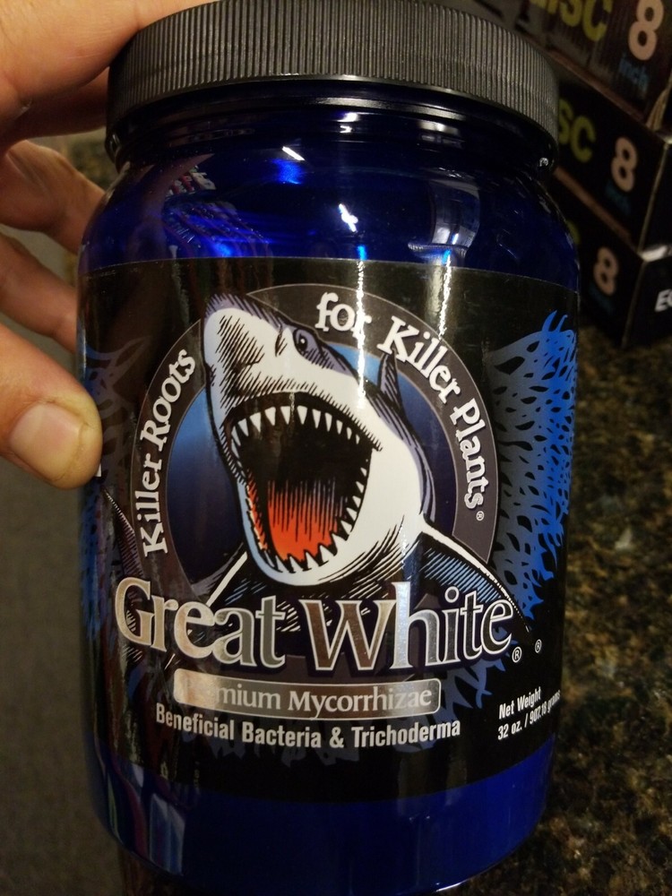 Great White 32 Oz Premium Mycorrhizae Beneficial Bacteria Trichoderma Root Boost