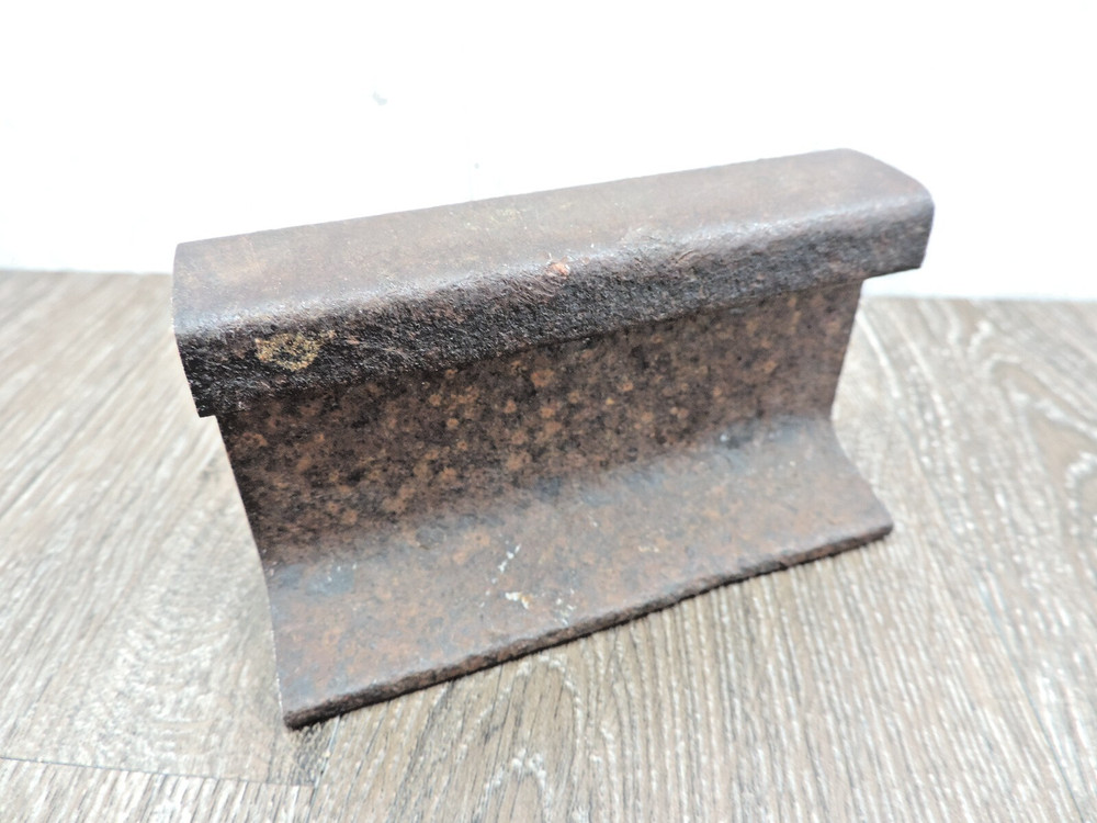 Mini Rail Crossection 4.2"x2"x2.4"