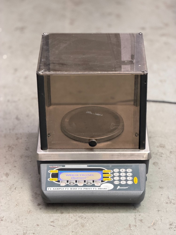 AVERY WEIGH-TRONIX PC-820 DIGITAL BENCH Max SCALE 100LBS