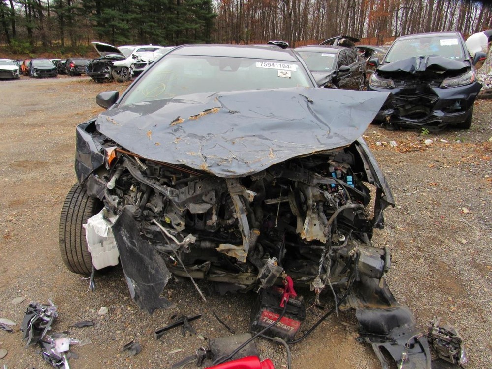 COROLLA 2018 Glove Box 1006024