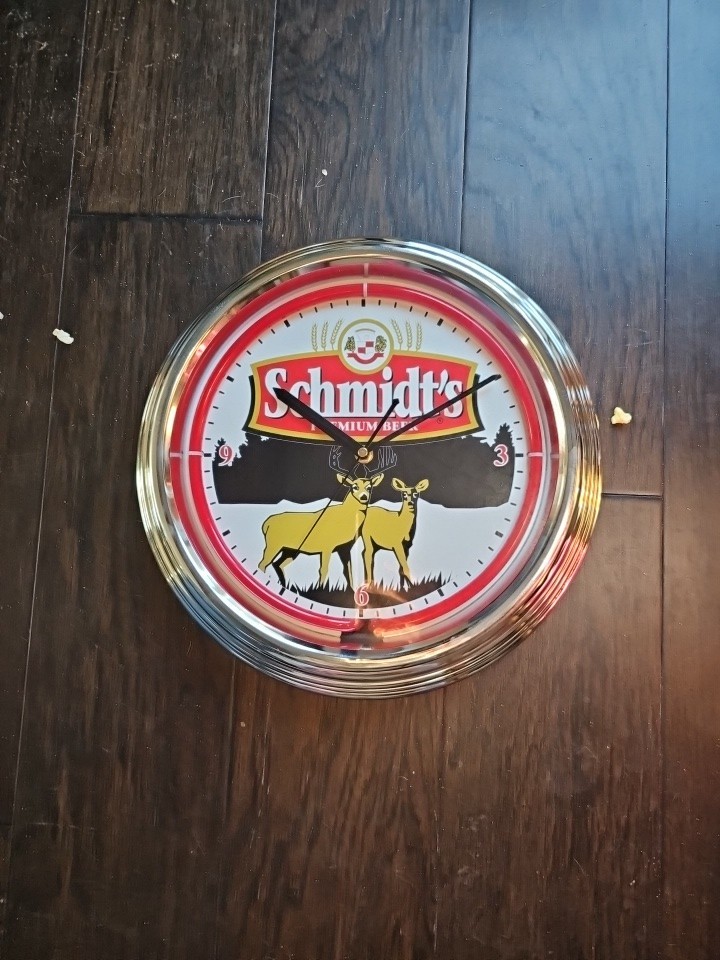 Schmidt Beer Clock Light