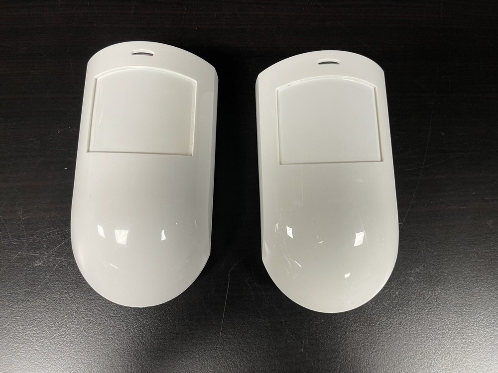 Interlogix Security 6540UPI Wall Mount Pet Immunity Motion Sensor - 2 pk
