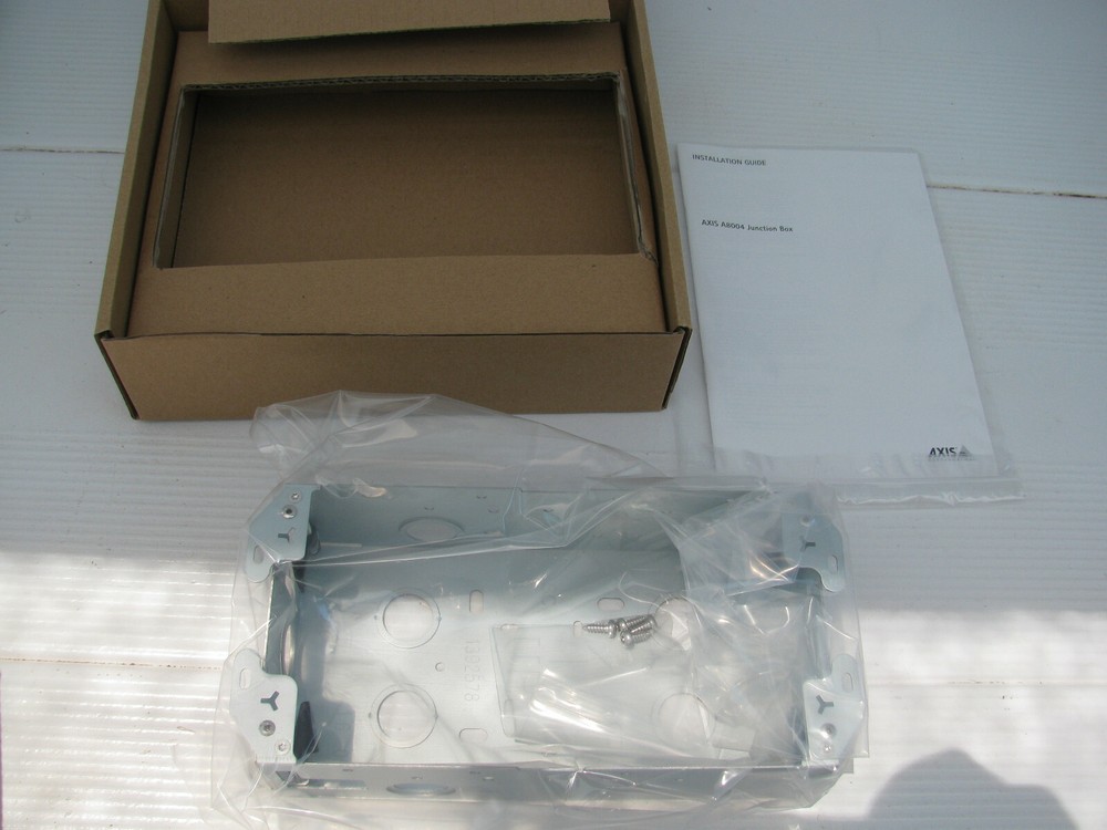 AXIS JUNCTION BOX 5801-131 Mounting Bracket New