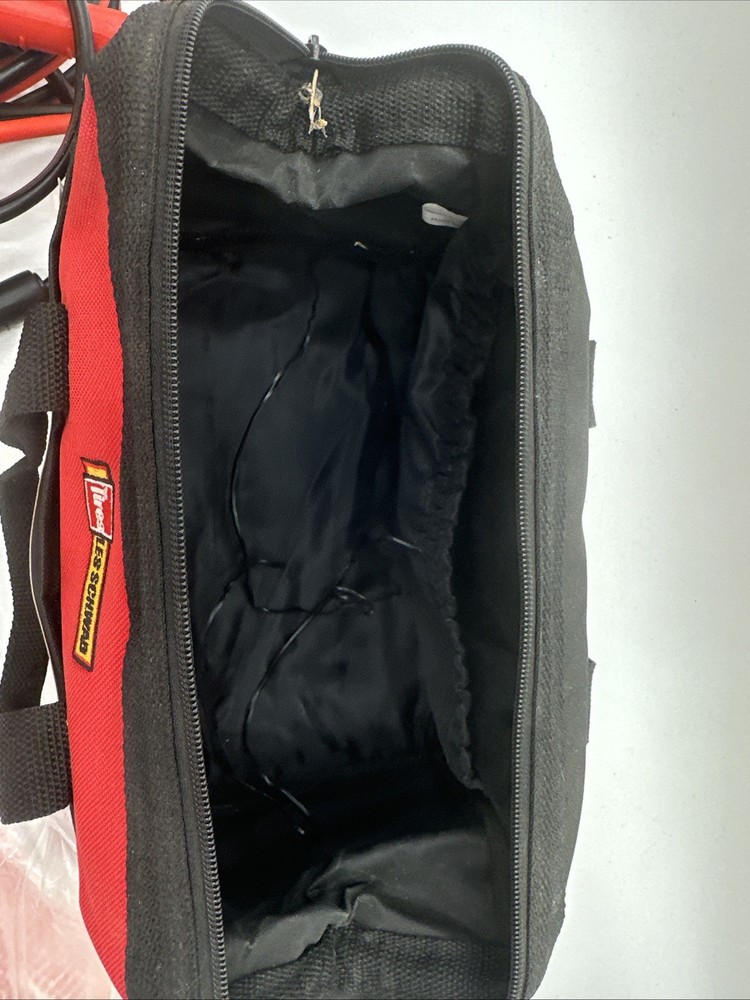 Les Schwab Emergency Road Kit