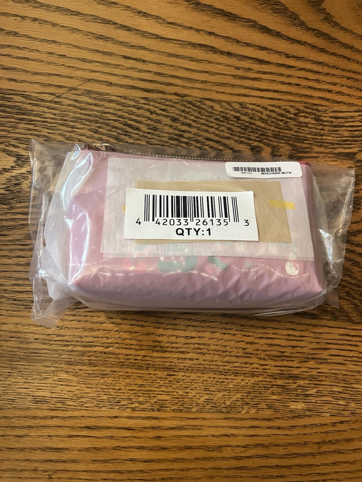 Disney Dooney & Bourke Christmas Cosmetic Case NWT