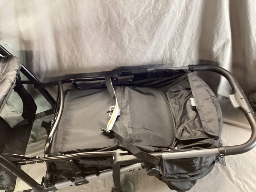 Summer 3Dpac CS Compact Fold Stroller Black - Missing Cup Holder